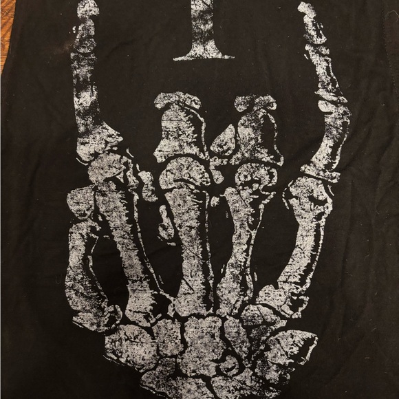 Full Tilt Black Sleeveless Rock Graphic Tee - Picture 2 of 7